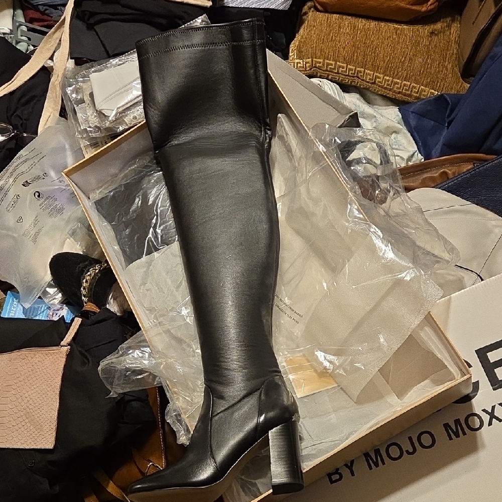 Michael KORS Sleek Black Over-the-Knee Boots. Brand New